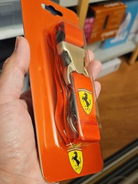 Official Scuderia Ferrari Red Key Holder with Logo Shield, Safety Clasp & Mobile